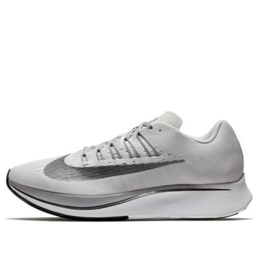 Кецове и обувки Nike Zoom Fly Сиво | 880848-002
