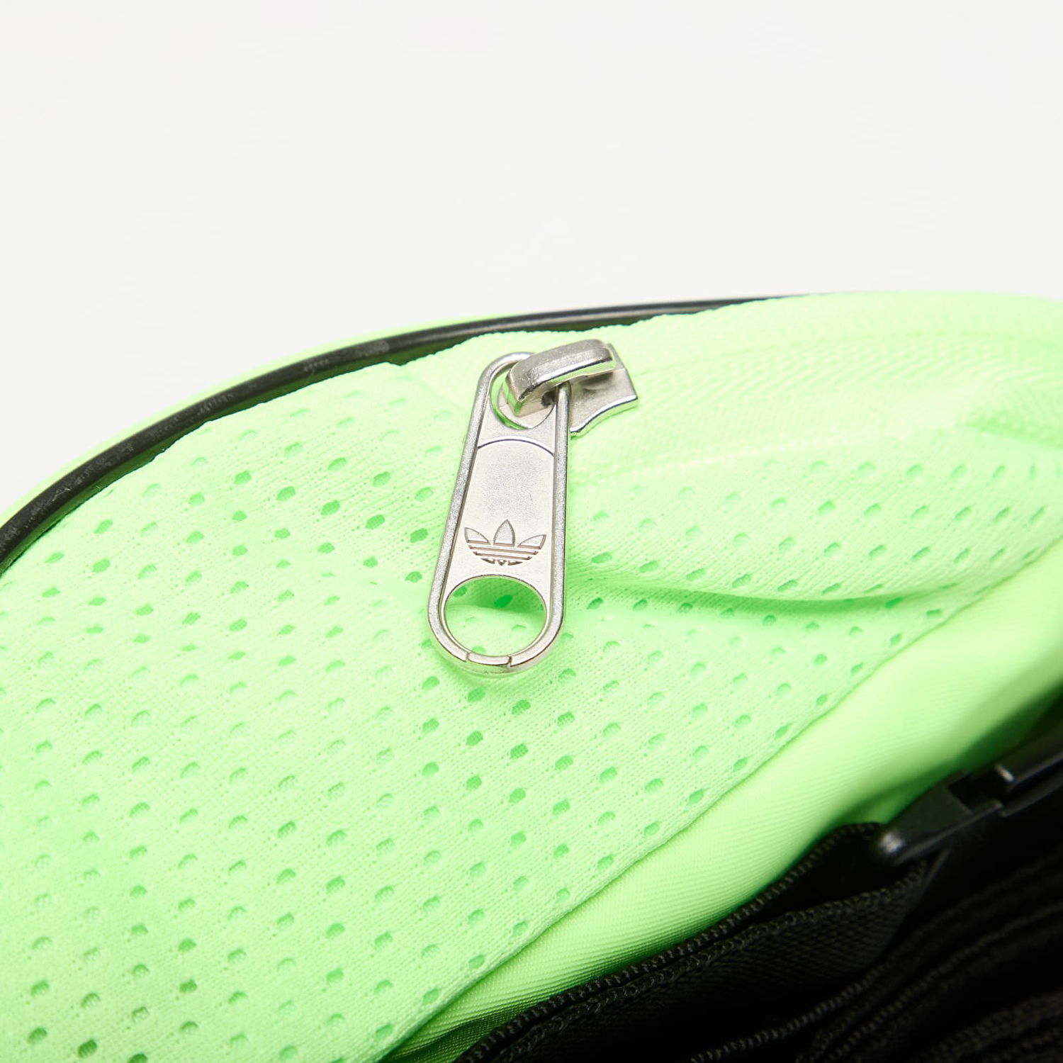 Чанта за кръста adidas Performance Adicolor Small Item Bag Зелено | JX5309, 1