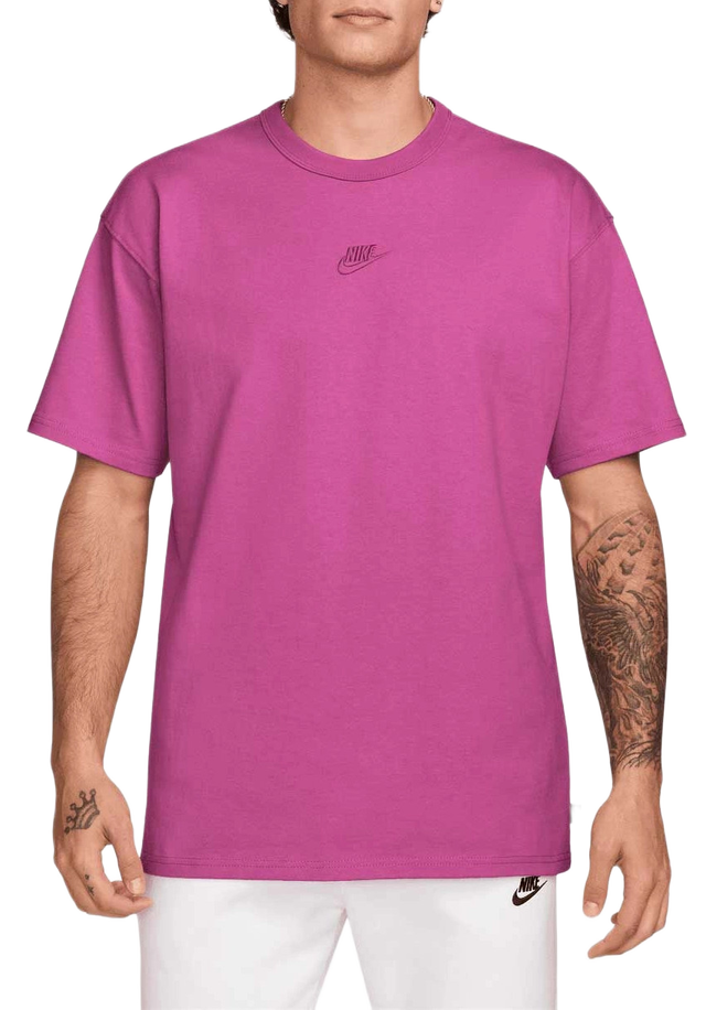 Nike Premium Essential T-Shirt