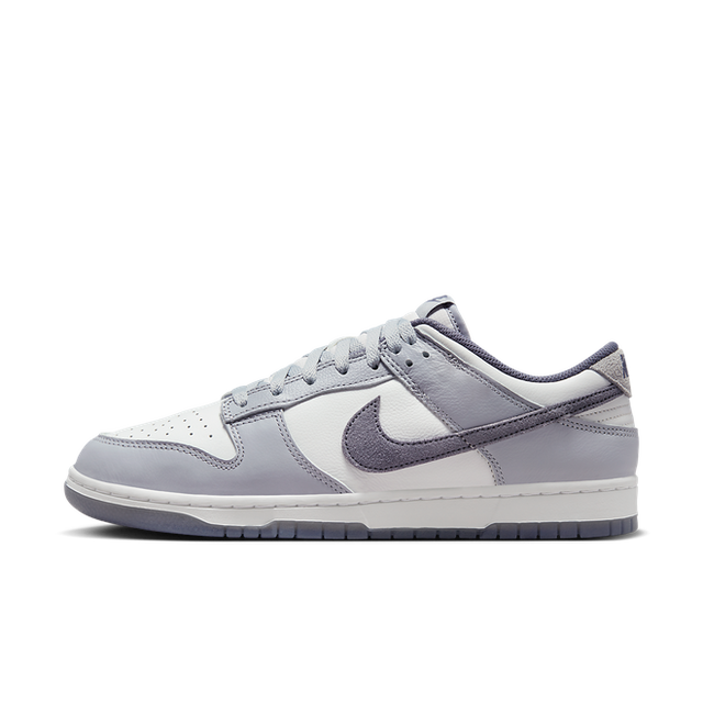 Dunk Low SE "Light Carbon"