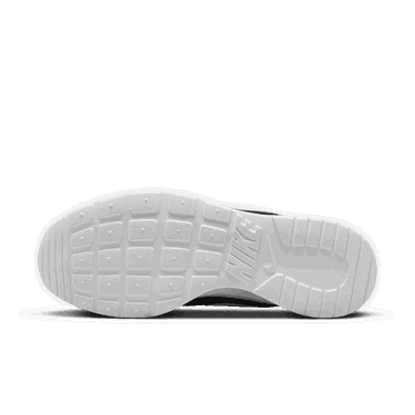 Кецове и обувки Nike Tanjun Ease W Черно | DV7786-001, 2