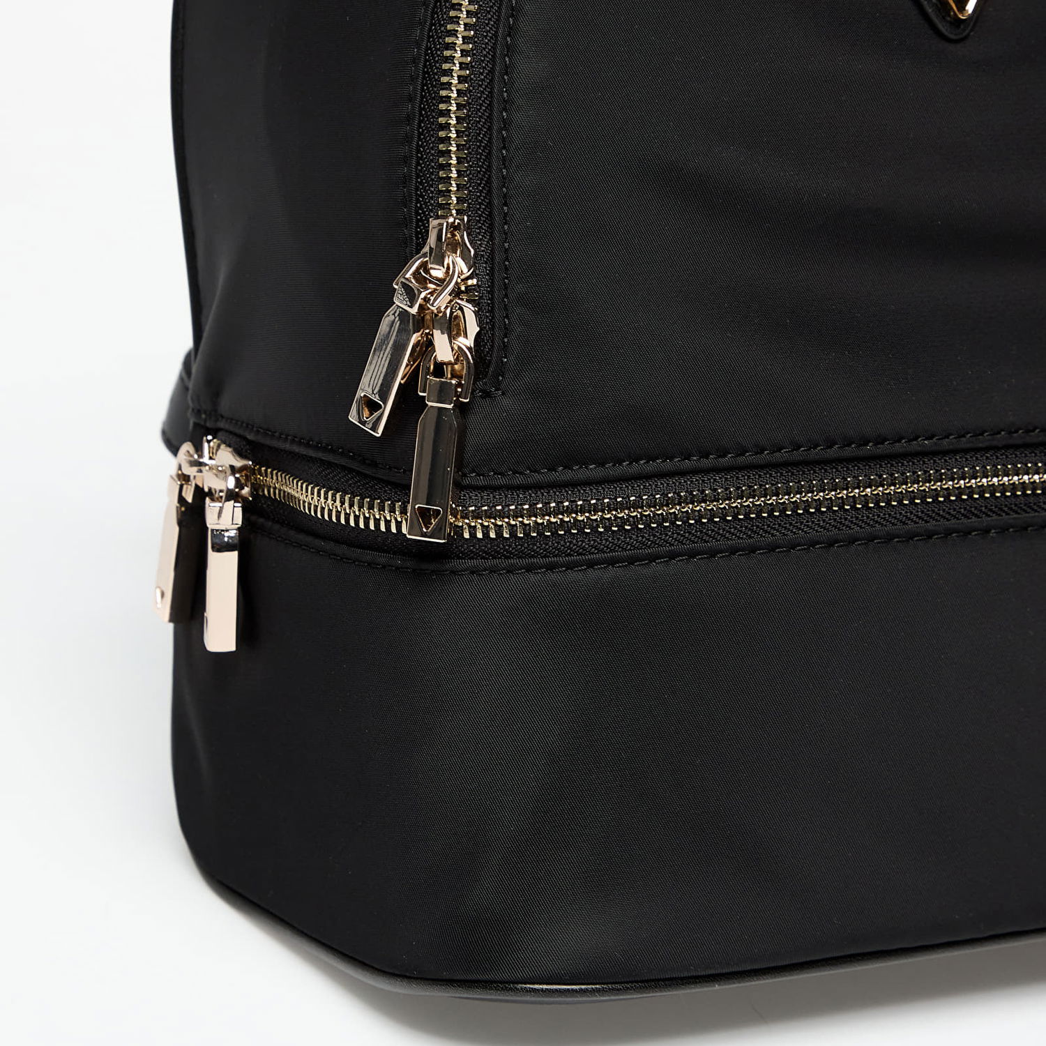 Раница GUESS GUESS Follie Small Backpack Черно | TWNN9676032-BLA, 1