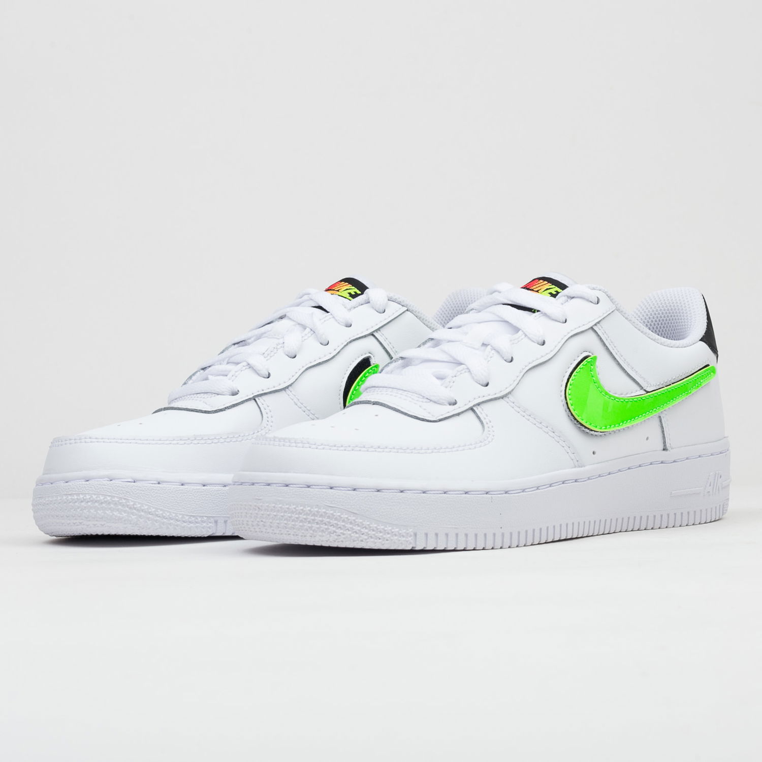 Кецове и обувки Nike Air Force 1 LV8 3 ''Green Strike'' GS Бяло | AR7446-100, 1