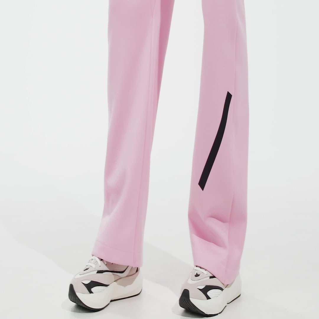 Спортни панталони adidas Performance Z.N.E. Barrel Pants Розово | JC5410, 1