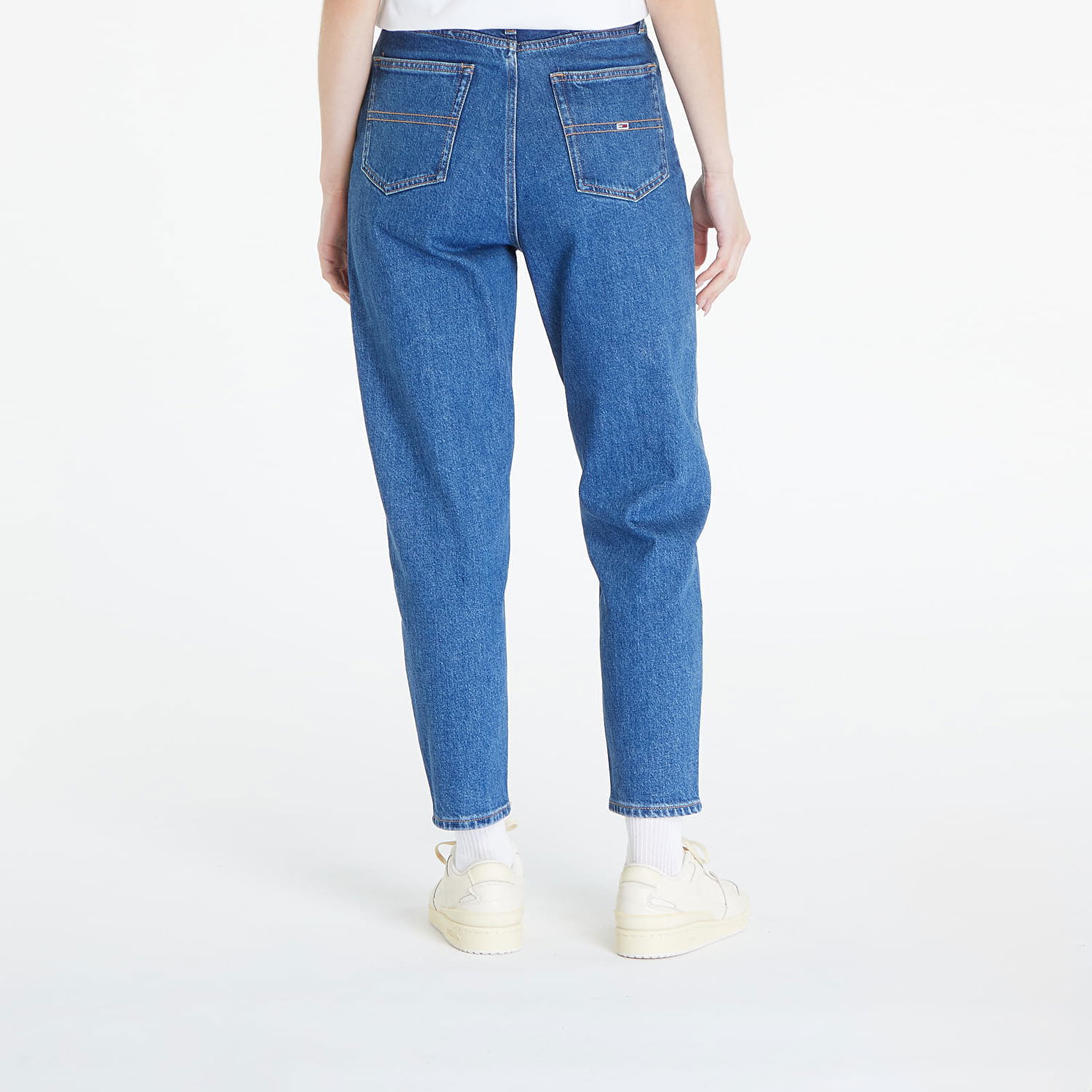 Дънки Tommy Hilfiger Mom Jean Ultra High Tapered Flag Denim Medium Синьо | DW0DW18572 1A5, 1