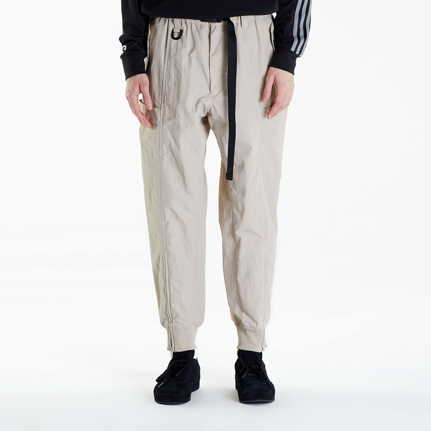 Панталони и дънки Y-3 Crinkle Nylon Cuffed Pants Сиво | IV8024, 0