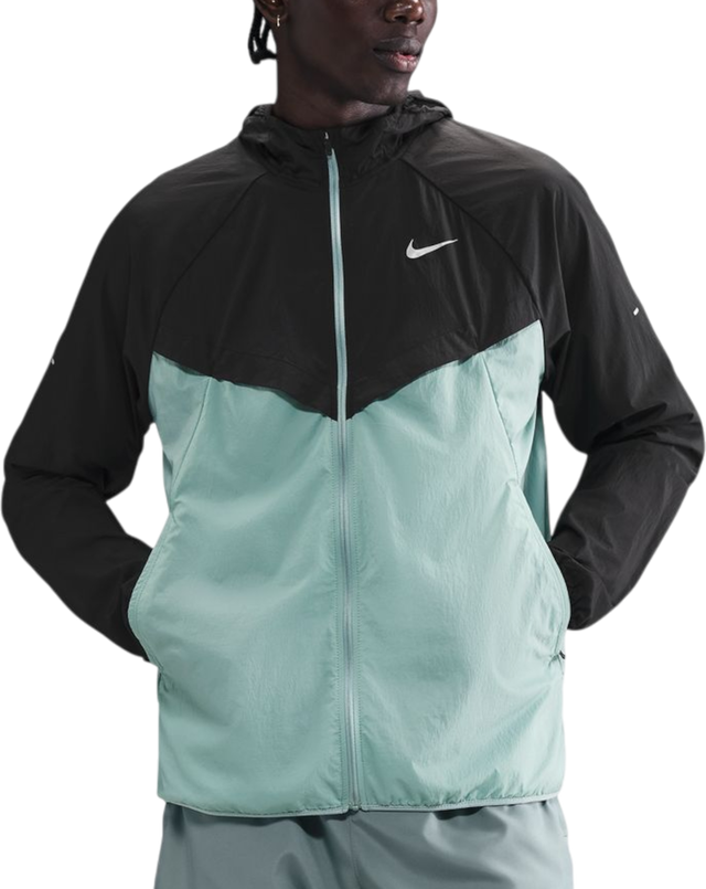 Stride Hooded Windrunner Jacket