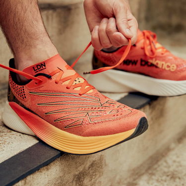 Кецове и обувки New Balance FuelCell RC Elite v2 Оранжево
 | wrcelln2b, 1