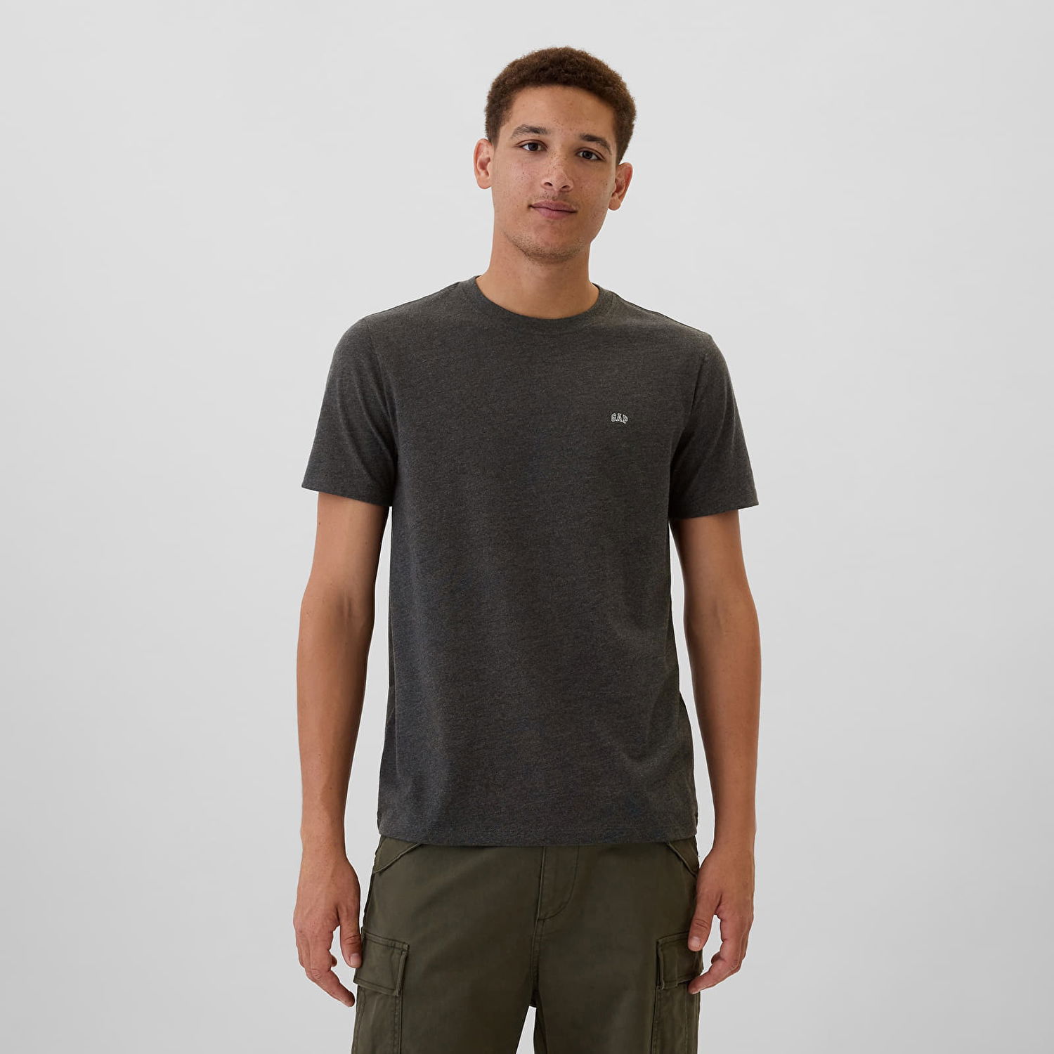 Тениска GAP T-shirt Micro Logo Crew Charcoal Heather S Черно | 502022-00, 0