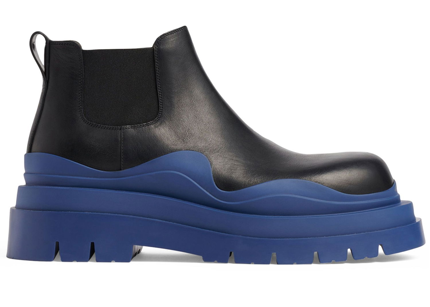 Кецове и обувки Bottega Veneta Leather Chelsea Boots with Chunky Sole Кафяво | 630281VBS501759, 0