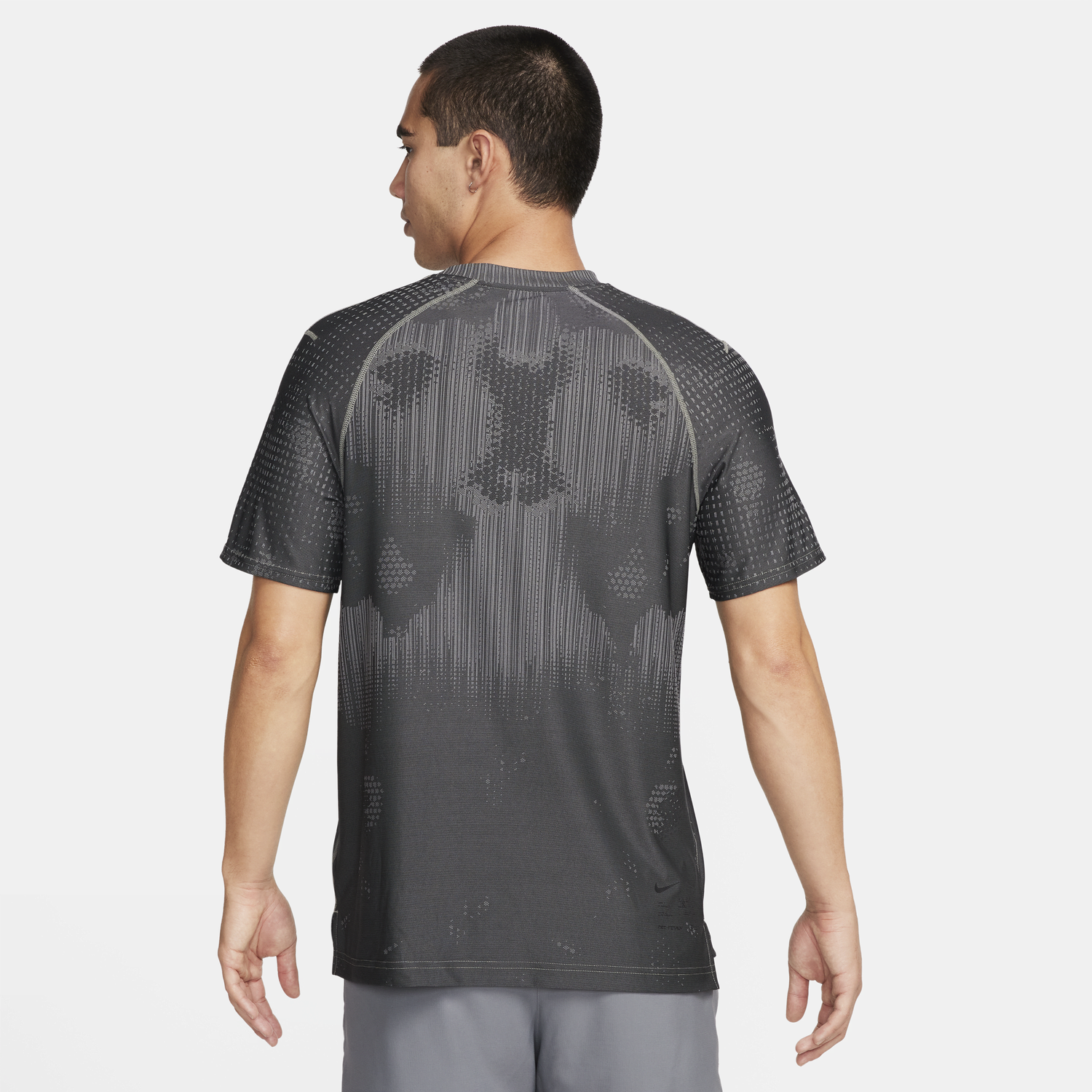 Тениска Nike A.P.S. Dri-FIT ADV Short Sleeve Training T-Shirt Сиво | FN2971-053, 1