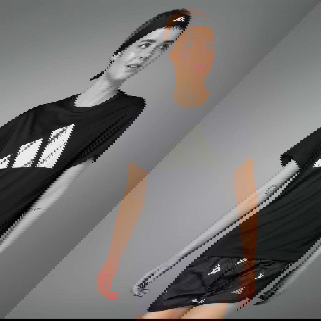 Тениска adidas Performance Black Graphic T-Shirt Черно | HY6970, 1
