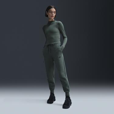 Спортни панталони Nike Tech Fleece Sweatpants Зелено | HV6779-338, 3