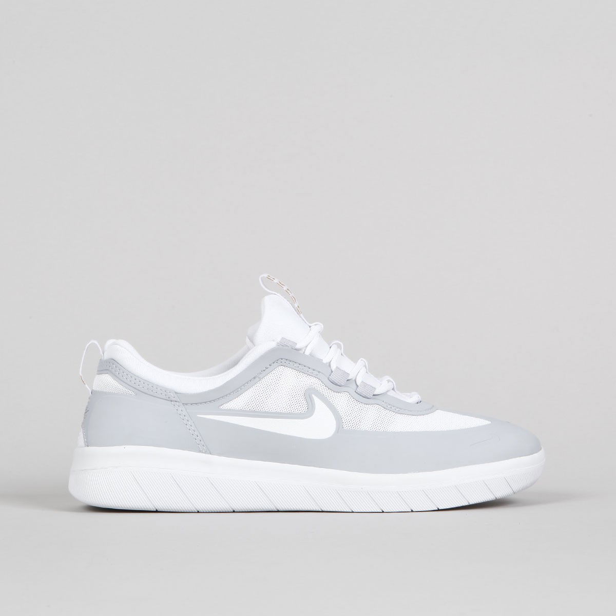 Кецове и обувки Nike SB Nyjah Free 2 Сиво | BV2078-006, 0