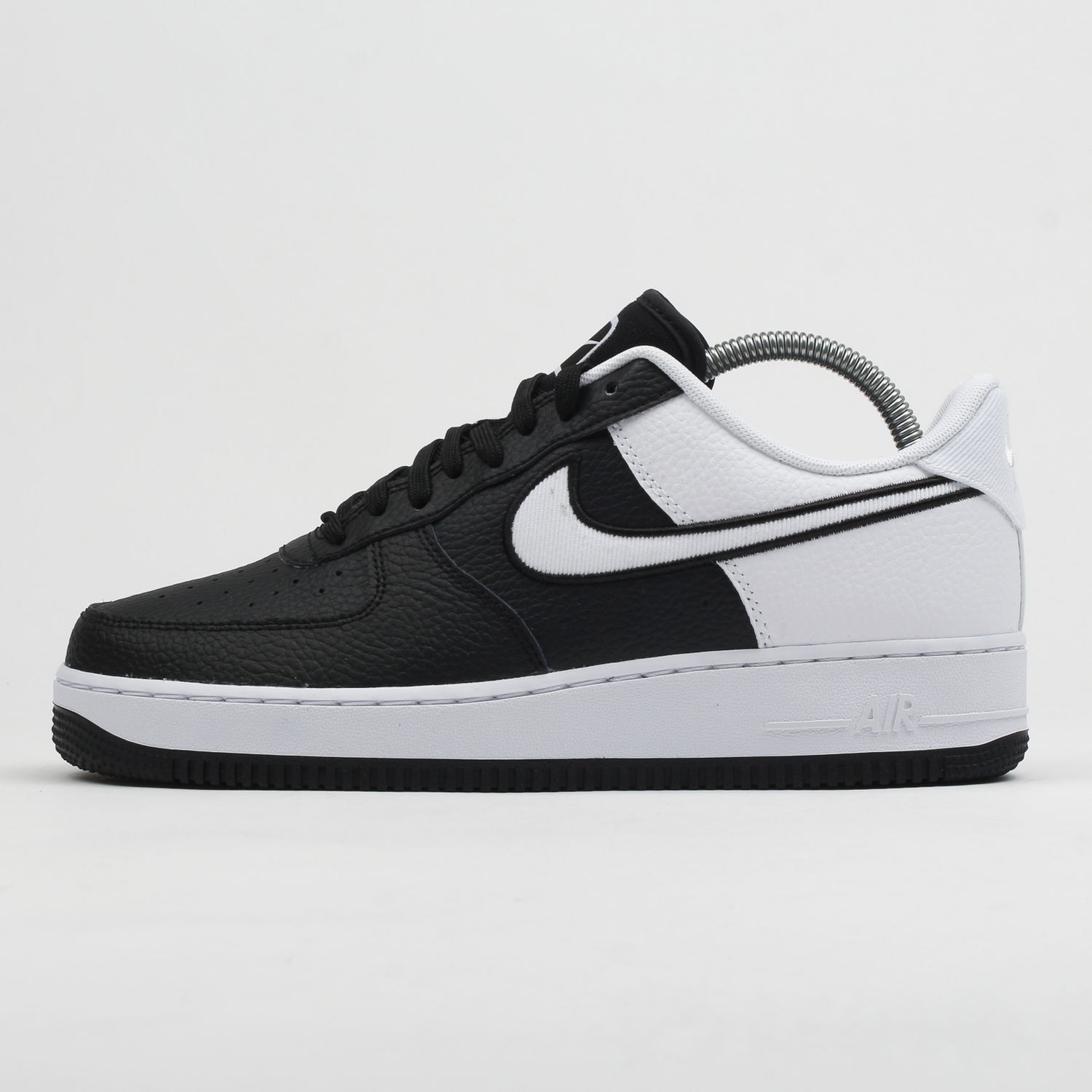 Кецове и обувки Nike Air Force 1 Low '07 LV8 ''Black White'' Черно | AO2439-001, 0
