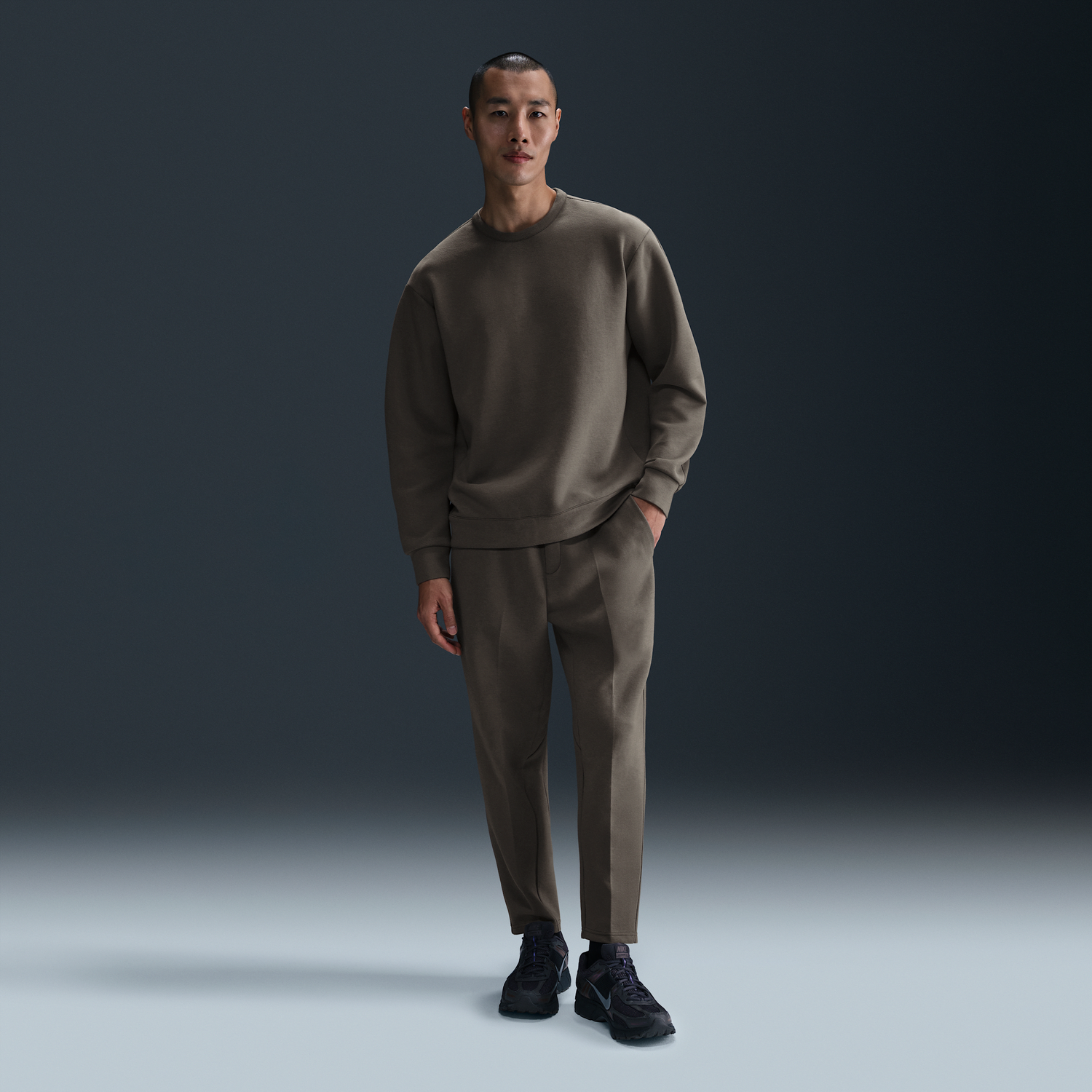Пуловер Nike Dri-FIT 24.7 Impossibly Soft Crewneck Sweatshirt Кафяво | HQ6964-289, 1