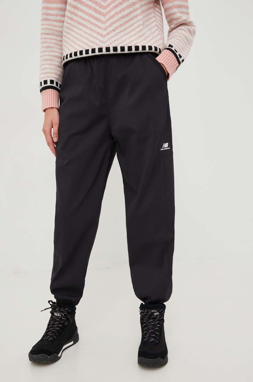 Спортни панталони New Balance sweatpatns Черно | WP23506BK, 0