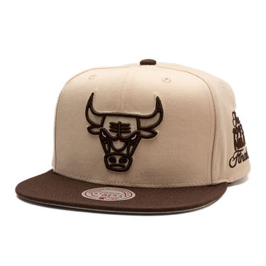 Шапка с козирка Mitchell & Ness NBA Fashion Basic 2T Snapback Chicago Bulls One Size Бежово | HS12956-CBUCREA, 0