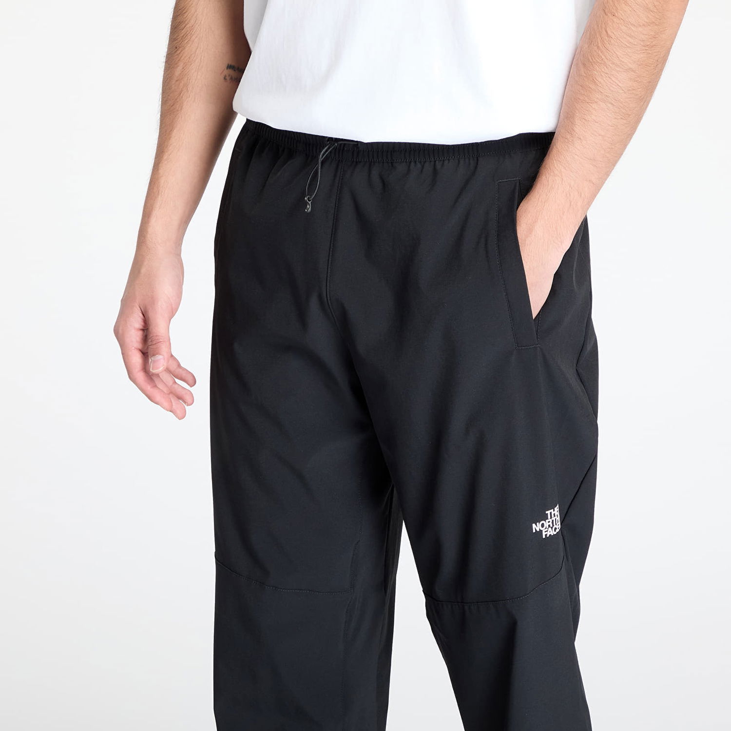 Спортни панталони The North Face Mountain Athletics Wind Pants Черно | NF0A8BGNJK31, 1