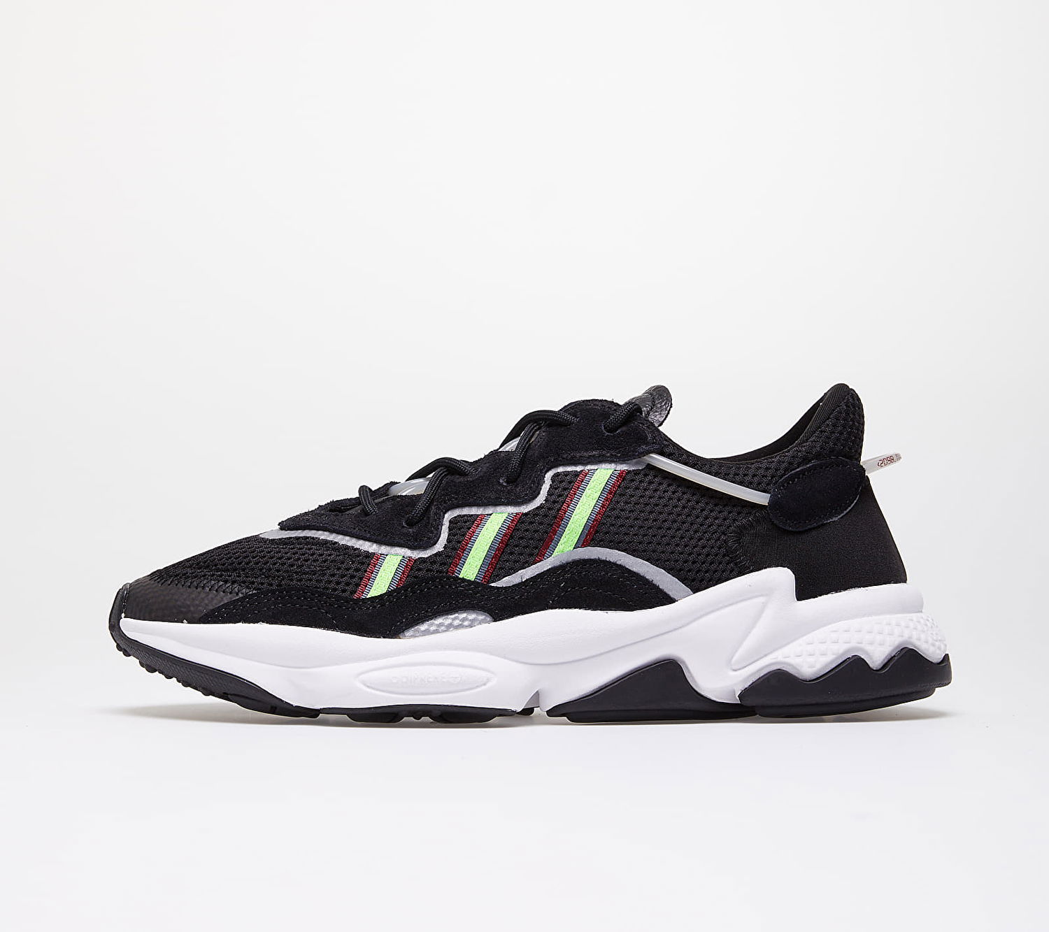 Кецове и обувки adidas Originals Ozweego Черно | EE7002, 0