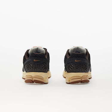Кецове и обувки Nike Zoom Vomero 5 "Black Sesame" W Черно | FD0533-010, 3