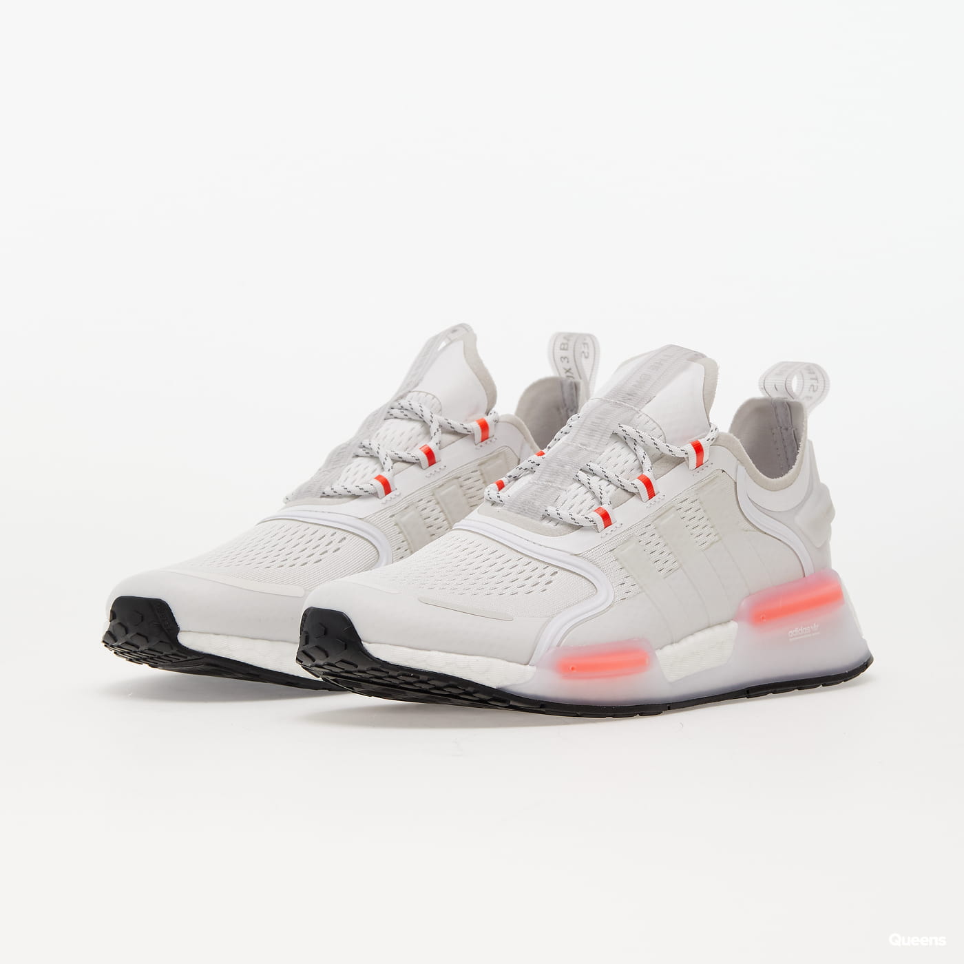 Кецове и обувки adidas Originals NMD_V3 Бяло | GX2089, 1