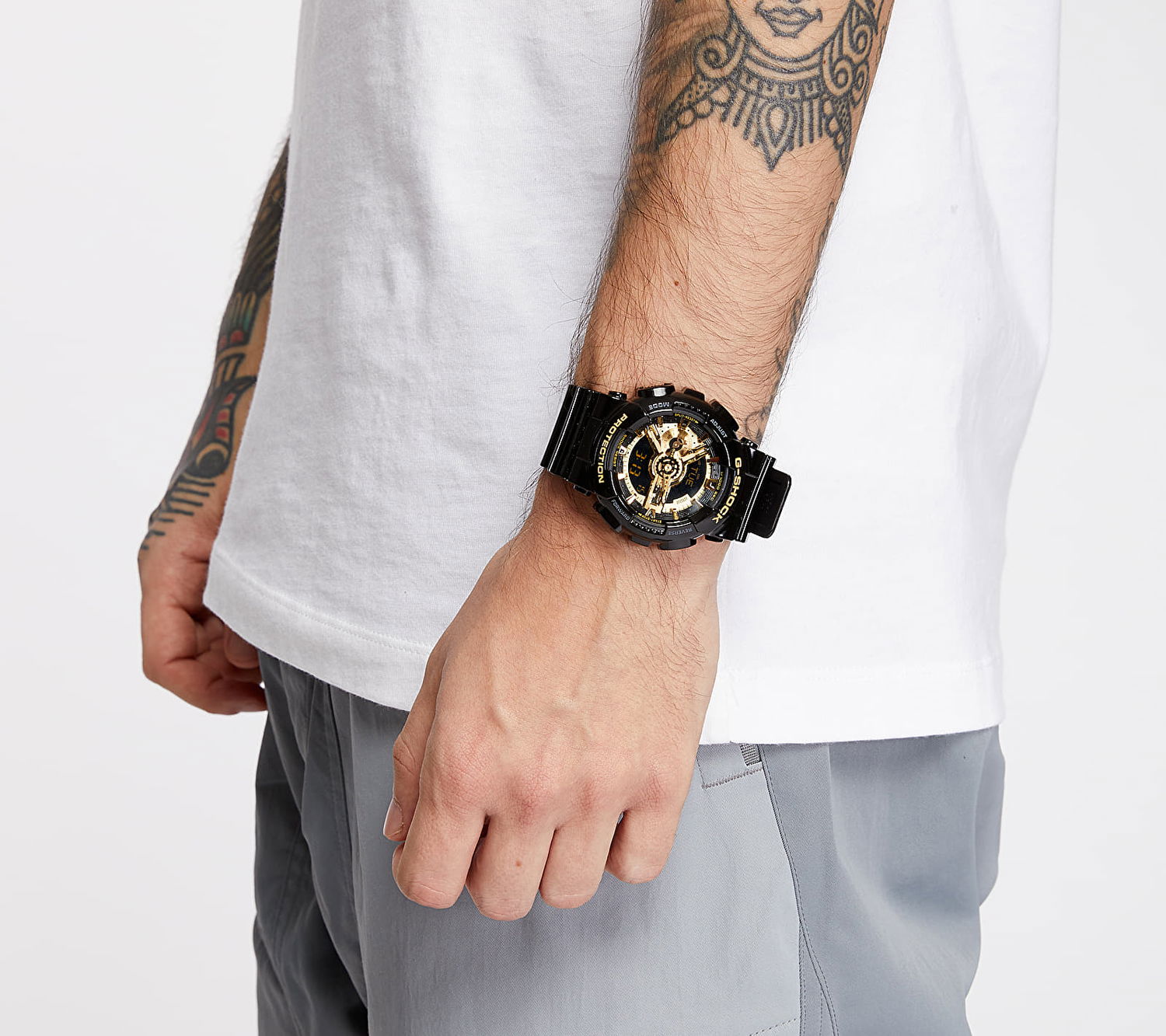 Часовник CASIO G-Shock GA-110GB-1AER Черно | GA-110GB-1AER, 1