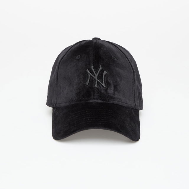 New York Yankees MLB Velour 9FORTY Adjustable Cap