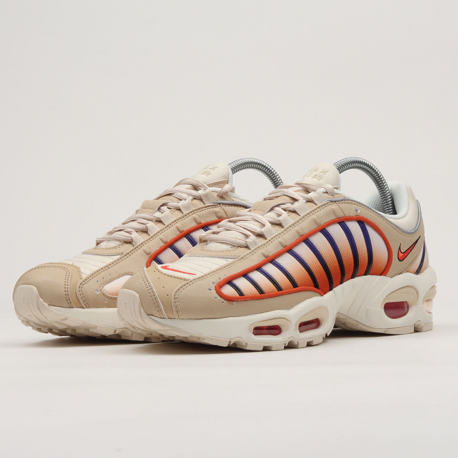 Кецове и обувки Nike Air Max Tailwind 4 Бежово | AQ2567-200, 1
