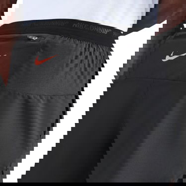 Къси панталони Nike Nike Stride 5" Running Shorts Черно | hv2132-010, 1