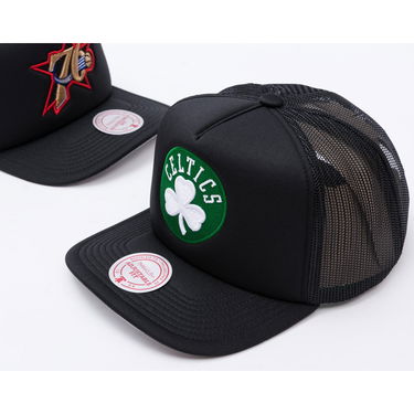 Шапка с козирка Mitchell & Ness Mitchell & Ness Hidden Trucker Hat Boston Celtics Черно | HT11408-BCEBLCK, 4