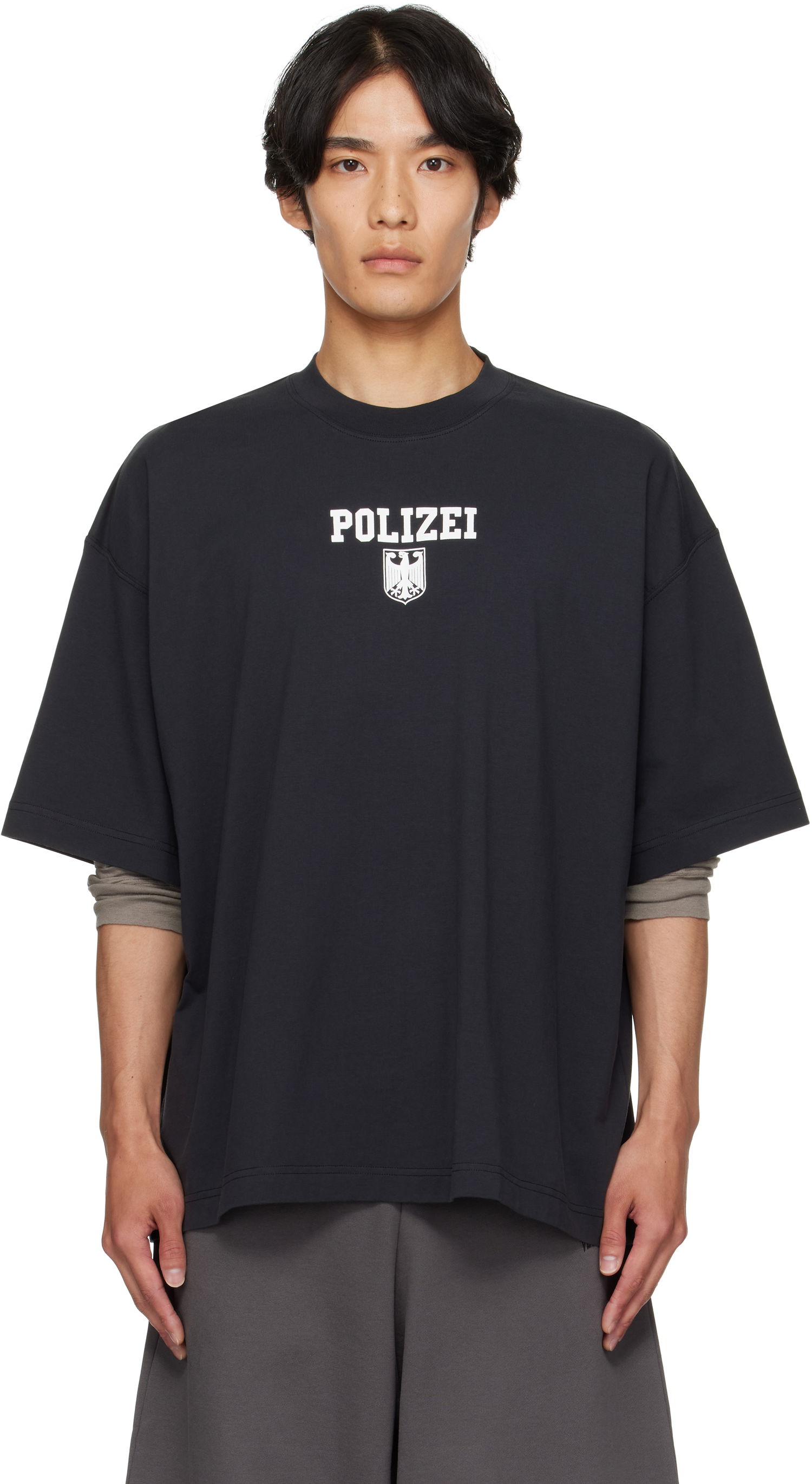 Тениска VETEMENTS Vetements Polizei Regular T-Shirt Черно | UH76TR300B, 0