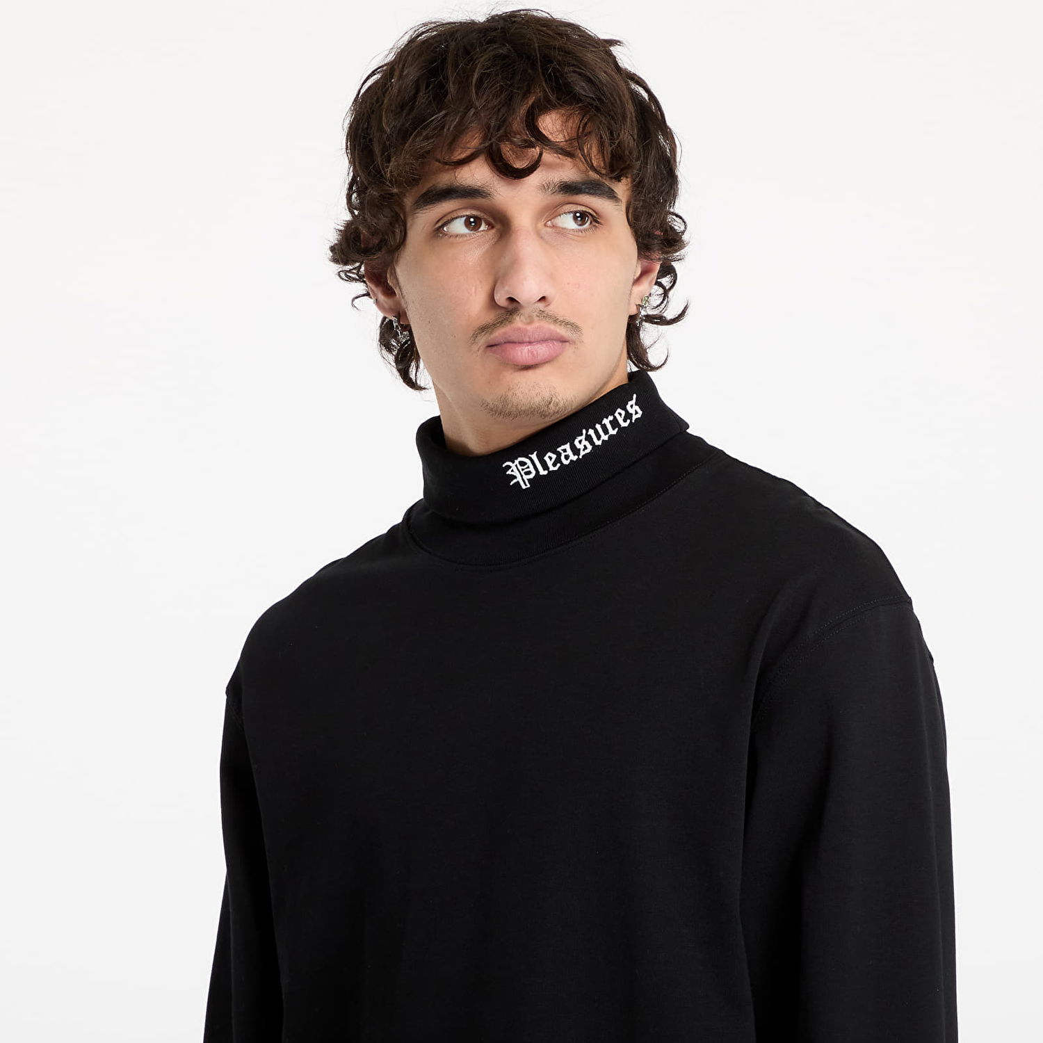 Тениска Pleasures Turtleneck T-Shirt Черно | P24W026 BLACK, 1