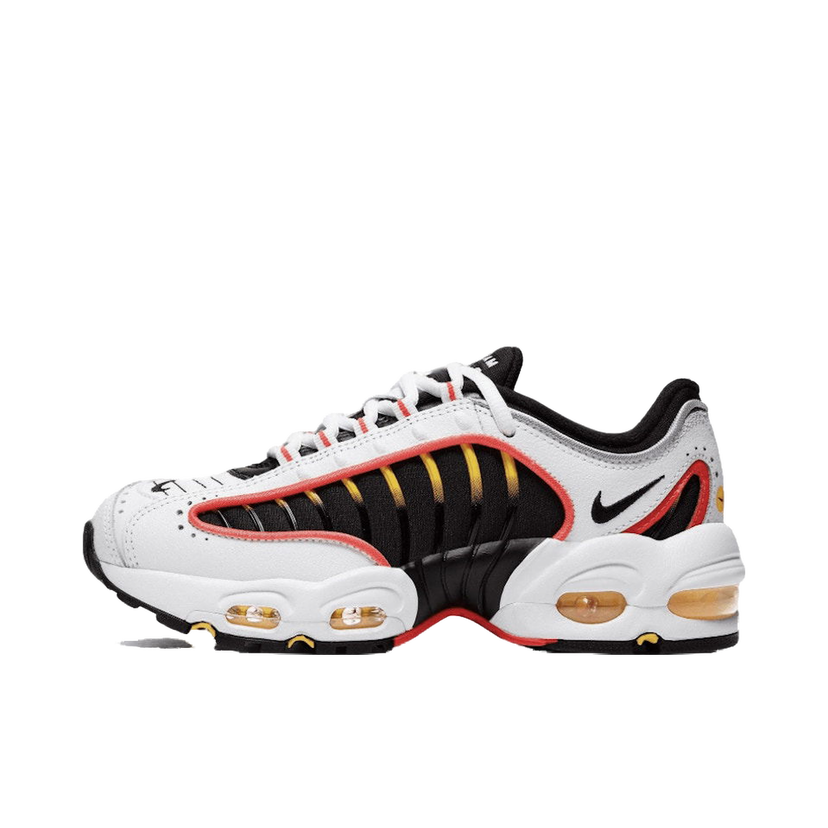 Кецове и обувки Nike Air Max Tailwind IV Бяло | BQ9810-105
