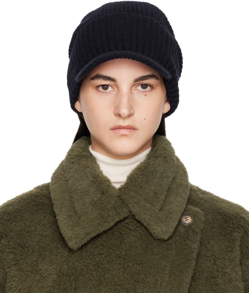 Шапка Max Mara Max Mara Ribbed Knit Beanie with Visor Черно | 2424576132600 MM02398