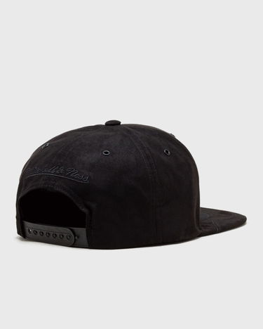 Шапка с козирка Mitchell & Ness NBA DAY 4 SNAPBACK CHICAGO BULLS Черно | HHSS5822-CBUYYPPPBLCK, 1