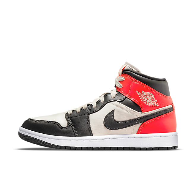 Кецове и обувки Jordan Air Jordan 1 Mid "Light Orewood Brown" W Червено | DQ6078-100, 0