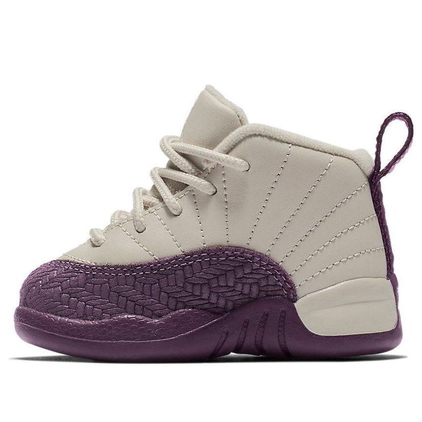 Кецове и обувки Jordan Air Jordan 12 Retro Лилаво | 819666-001