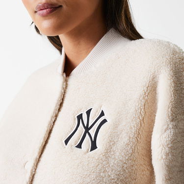 Яке бомбър New Era New Era MLB Sherpa Bomber Jacket NY Yankees Бежово | 60684447, 5