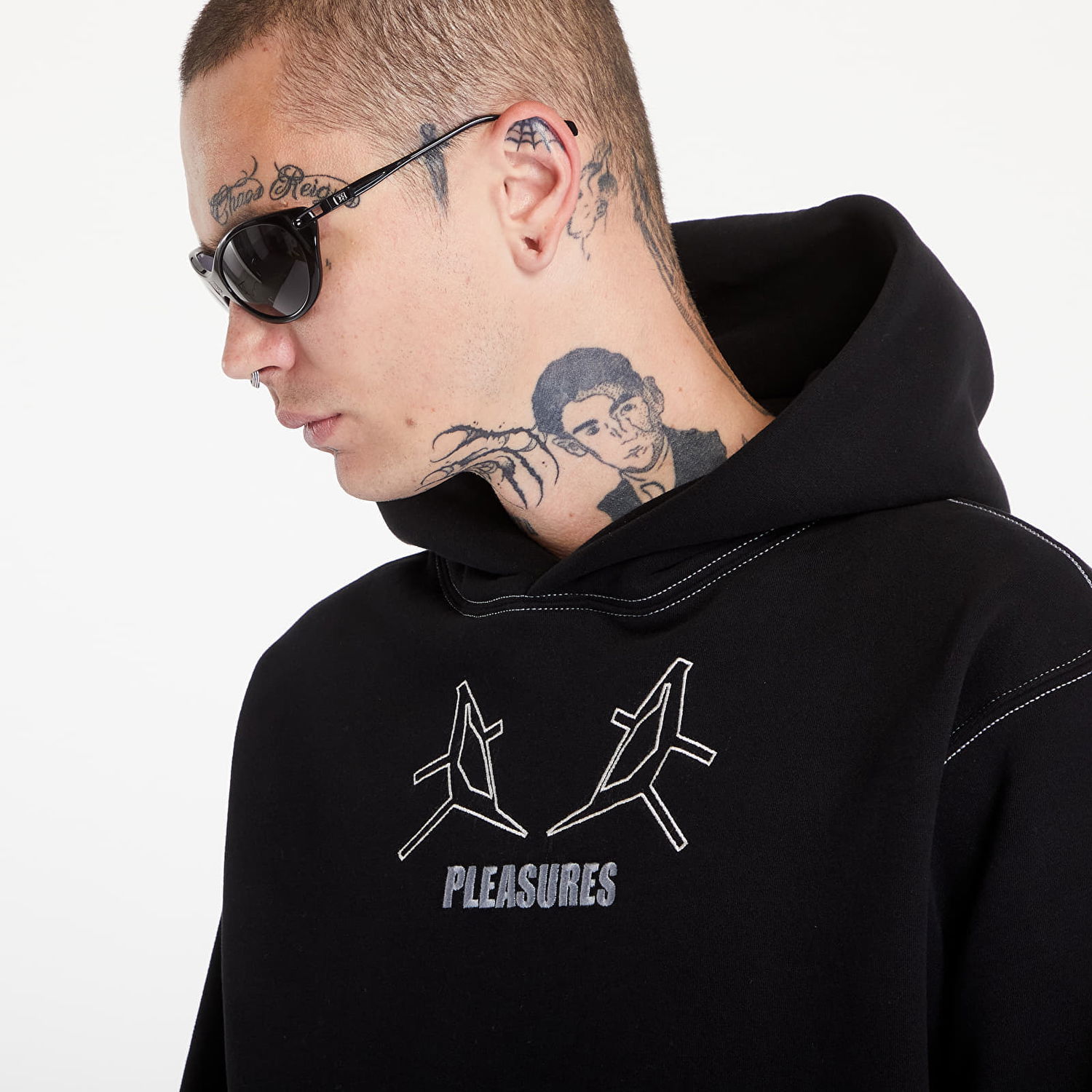 Суитчър Pleasures Artificial Human Hoodie Black Черно | P24E001 BLACK, 1