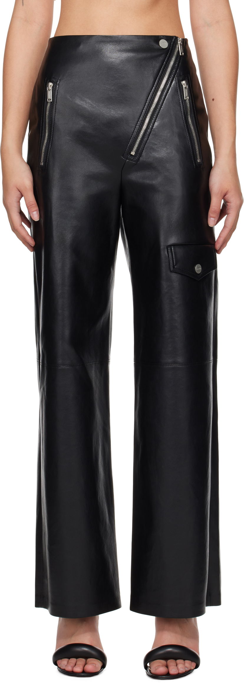 Панталони Nanushka Leather Pants With Asymmetrical Zipper Черно | NW24FWPA45300