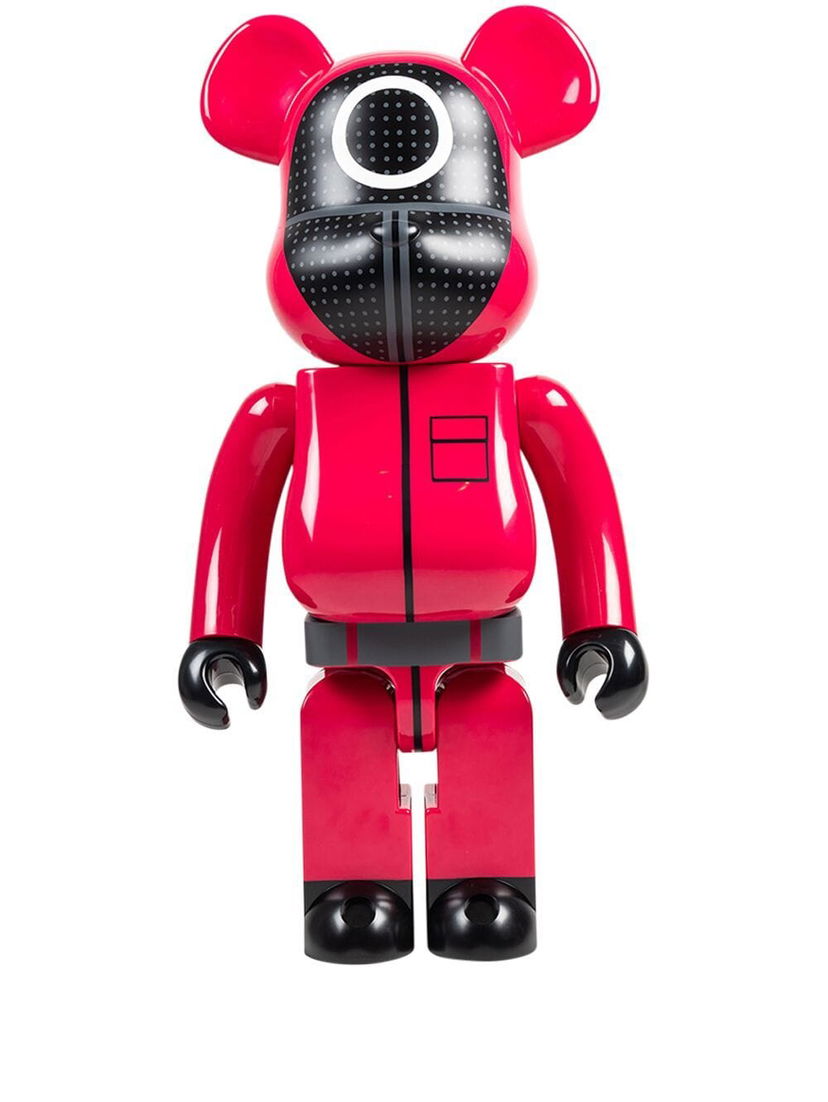 Колекционерско Medicom Toy Squid Game Guard BE@RBRICK figure - Red Червено | MEDI015720141696