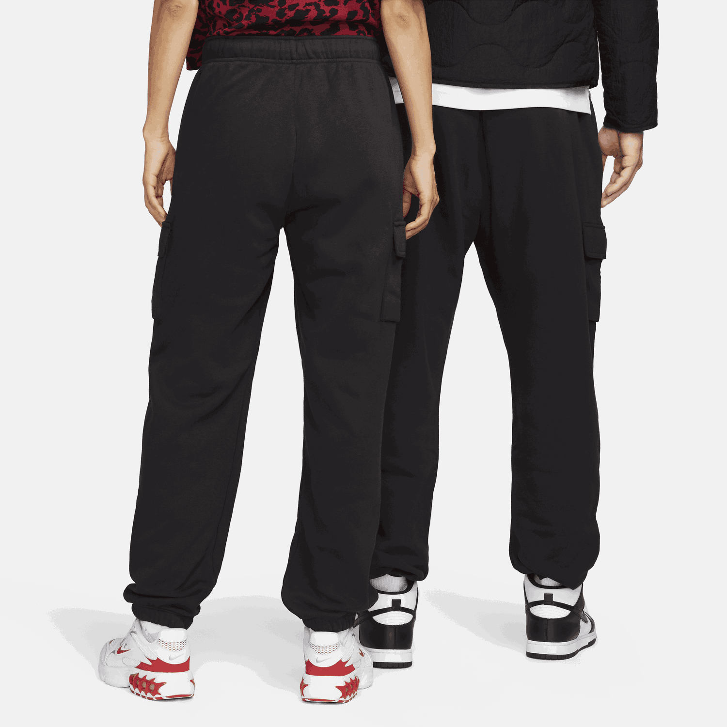 Спортни панталони Nike Sportswear Club Fleece Oversized Cargo Tracksuit Bottoms Черно | DQ5196-010, 1