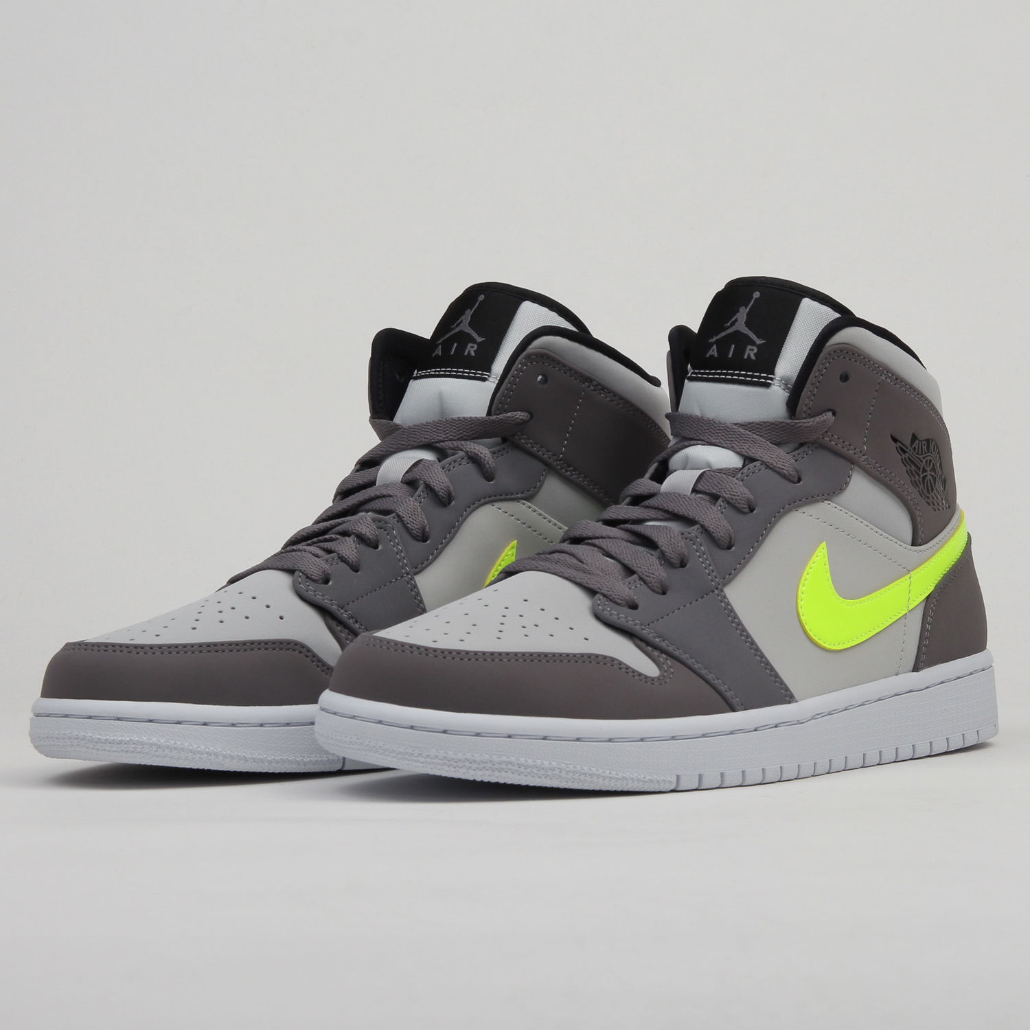 Кецове и обувки Jordan Air Jordan 1 Mid "Gun Smoke Volt" Сиво | 554724-072, 1