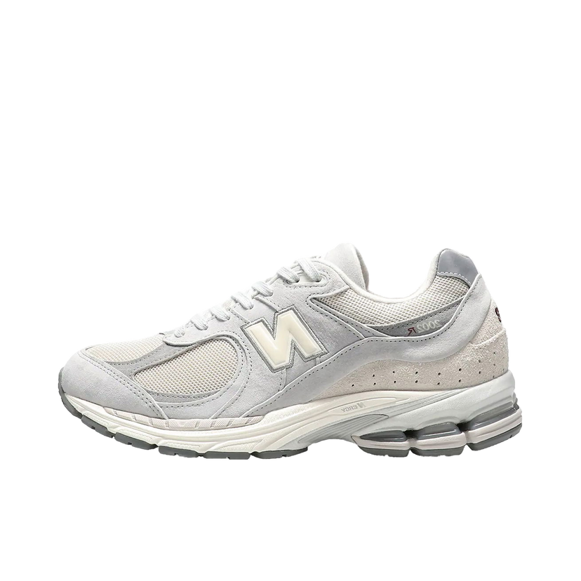 Кецове и обувки New Balance 2002R Lunar New Year Concrete Сиво | M2002RLN