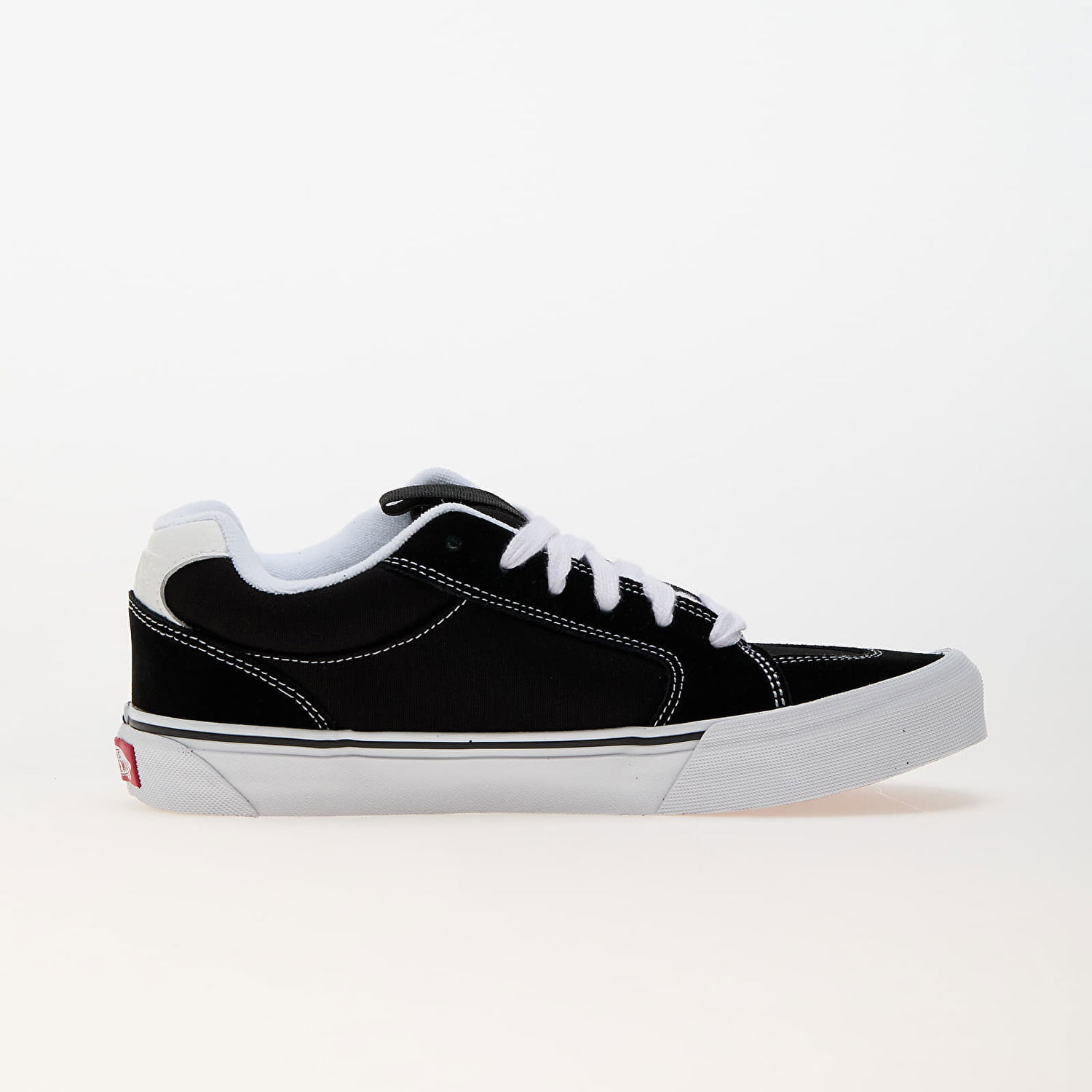 Кецове и обувки Vans Chukka Push Черно | VN000CZWBZW1, 1