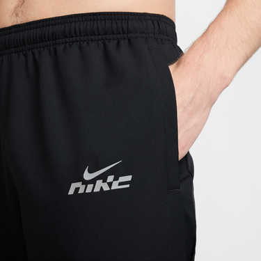 Спортни панталони Nike Challenger Flash Dri-FIT Woven Running Pants Черно | IB3774-010, 2