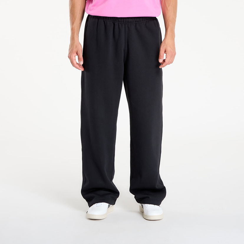 Спортни панталони Nike Solo Swoosh Fleece Open-Hem Pants Черно | HV1090-010