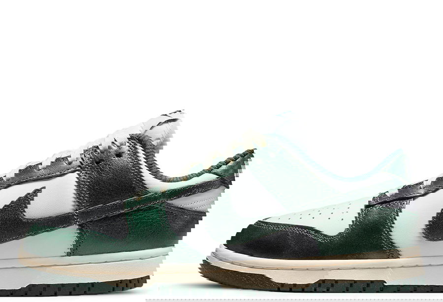 Кецове и обувки Nike Dunk Low Vintage Green W Зелено | DQ8580-100, 1