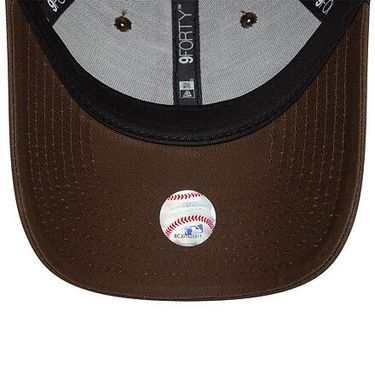 Шапка с козирка New Era 9FORTY MLB League Essential New York Yankees Кафяво | 60471462, 5